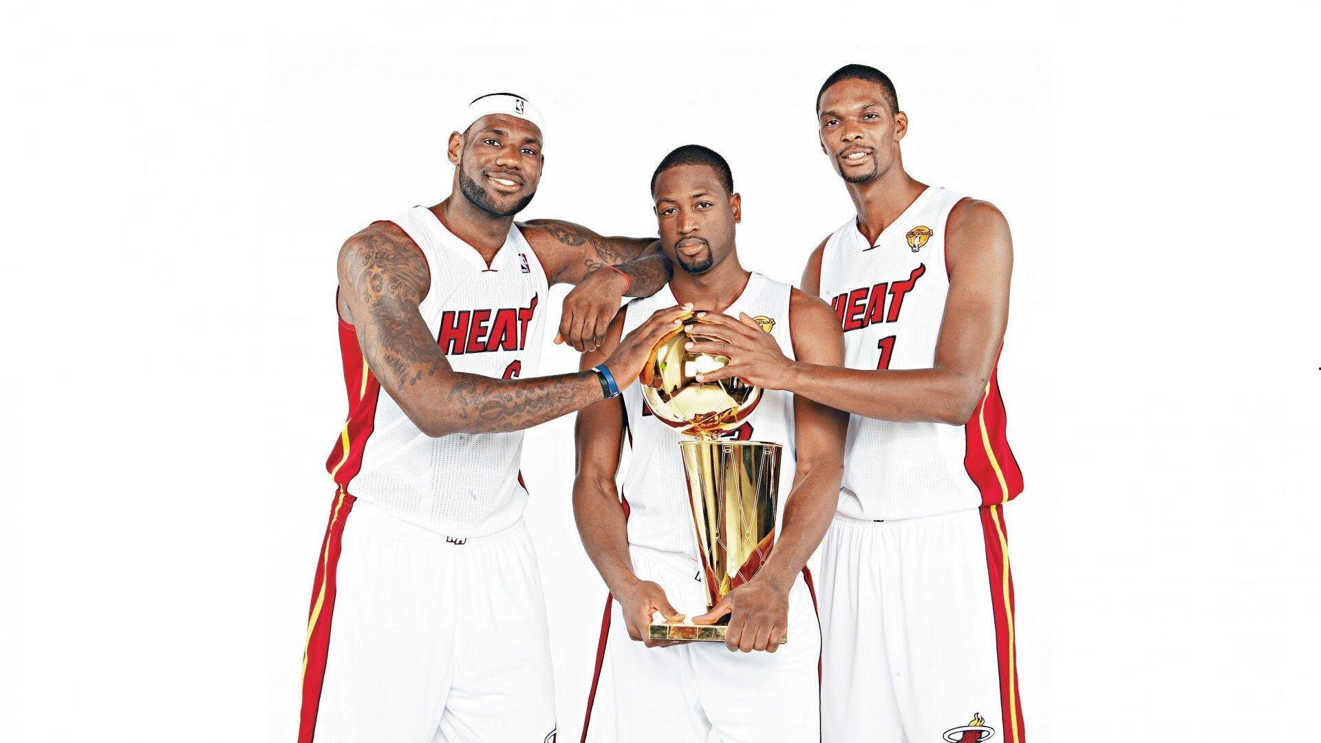 小卡：哈登仍在像联盟门面般打球，36岁了竞技水平依然很高